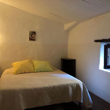 Belle De Nuit Bed & Breakfast Oppède Екстериор снимка