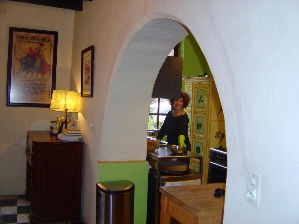 Belle De Nuit Bed & Breakfast Oppède Екстериор снимка
