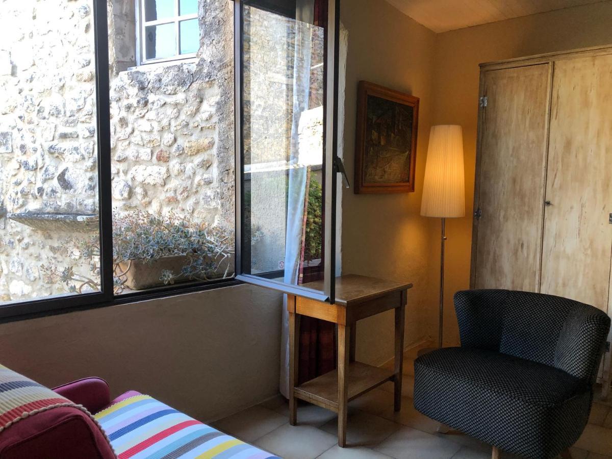 Belle De Nuit Bed & Breakfast Oppède Екстериор снимка